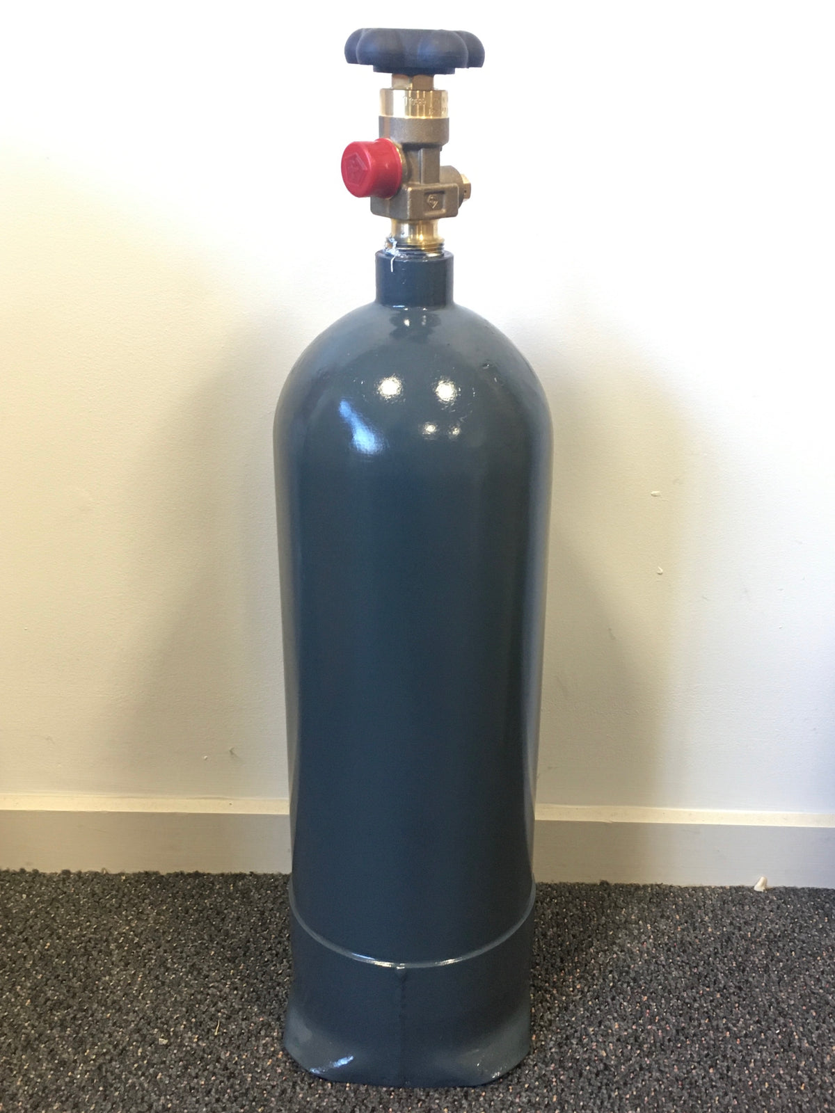 CO2 Cylinder - Reconditioned &amp; Certified Steel 7 lb (3.2kg) Cylinder - All Things Fermented | Home Brew Shop NZ | Supplies | Equipment